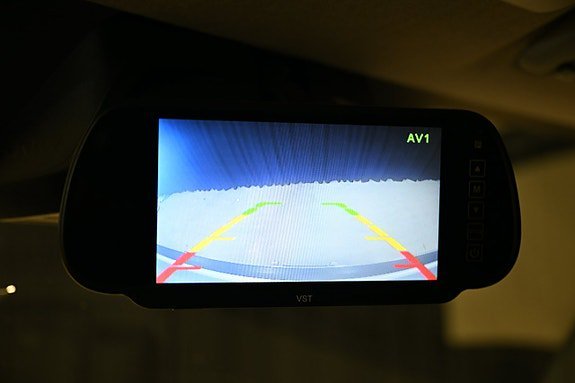 Vehicle Image 21