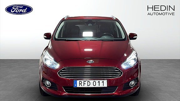 Vehicle Image 8