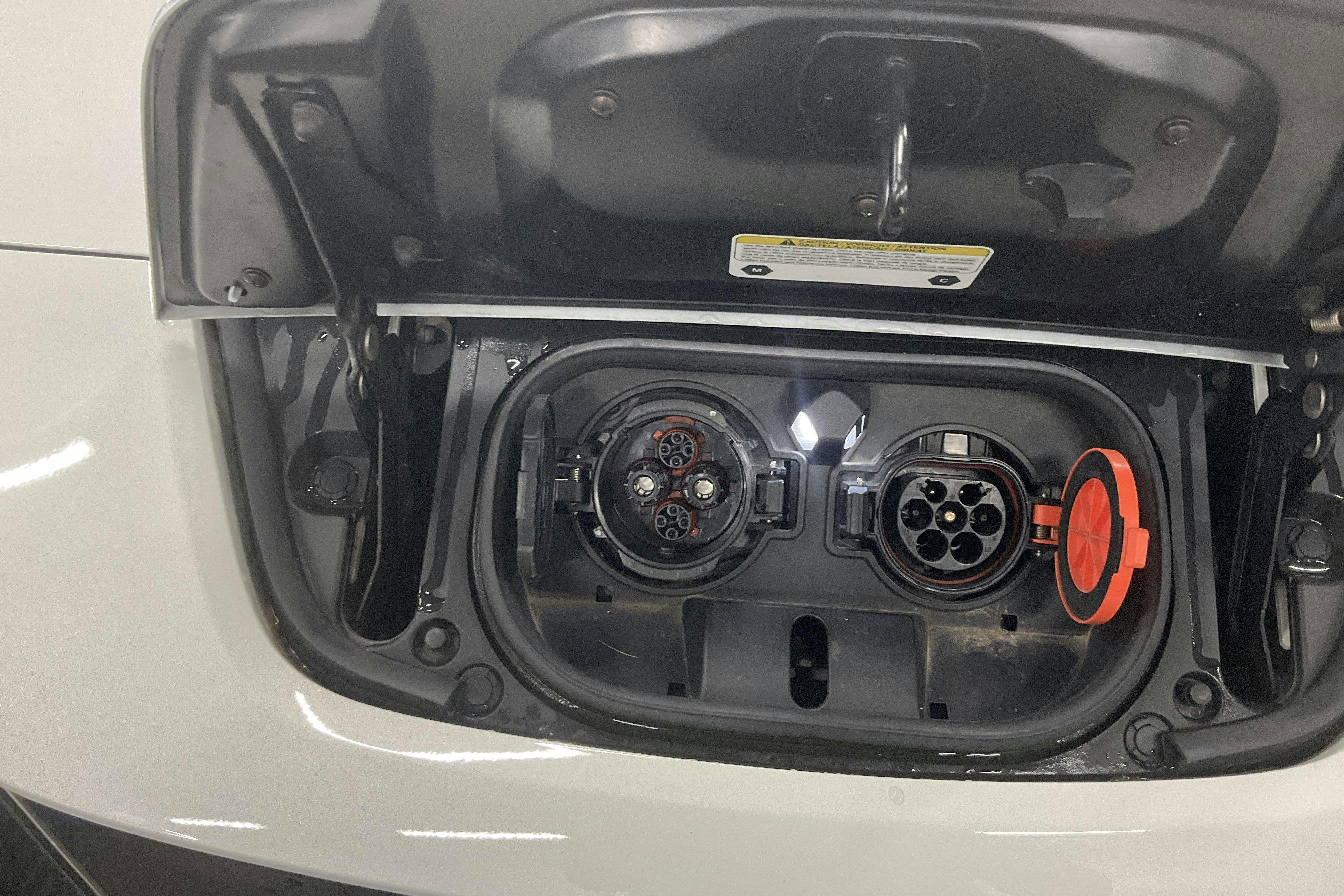 Vehicle Image 17