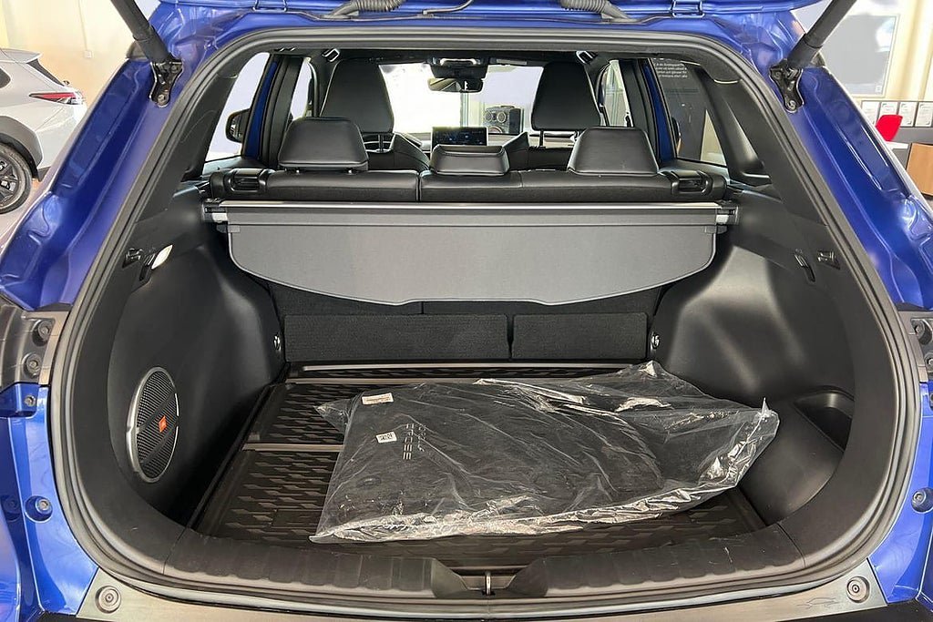Vehicle Image 12