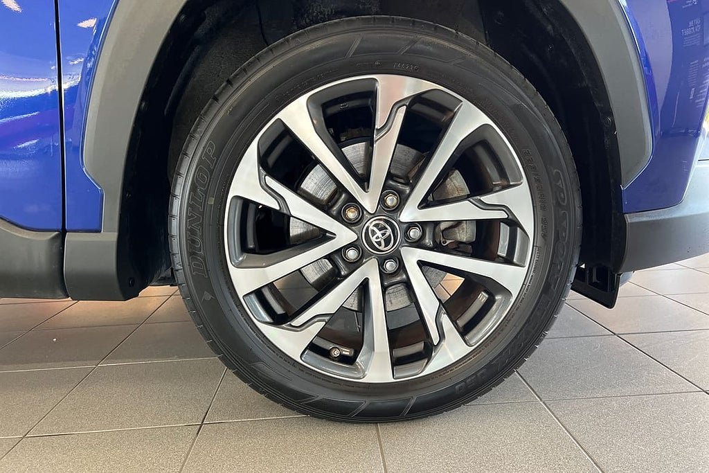 Vehicle Image 17