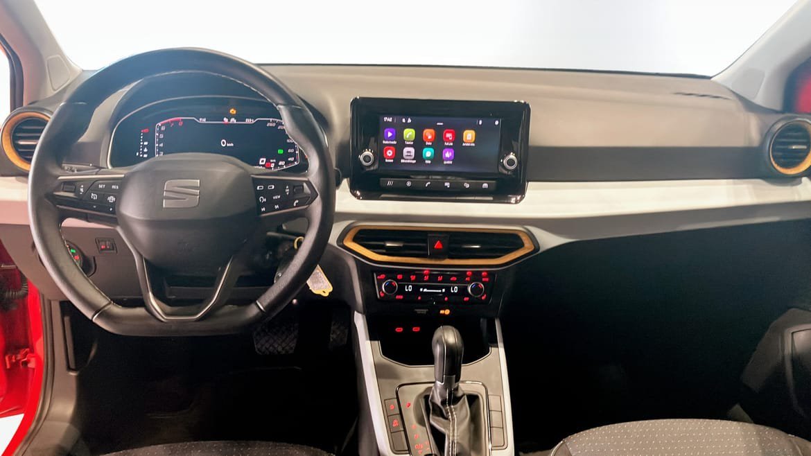 Vehicle Image 10