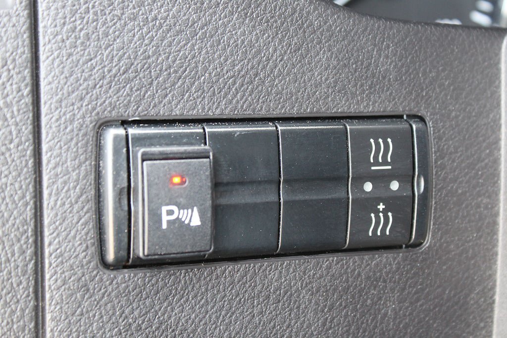 Vehicle Image 24