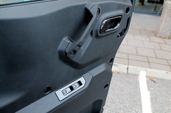 Vehicle Image 26