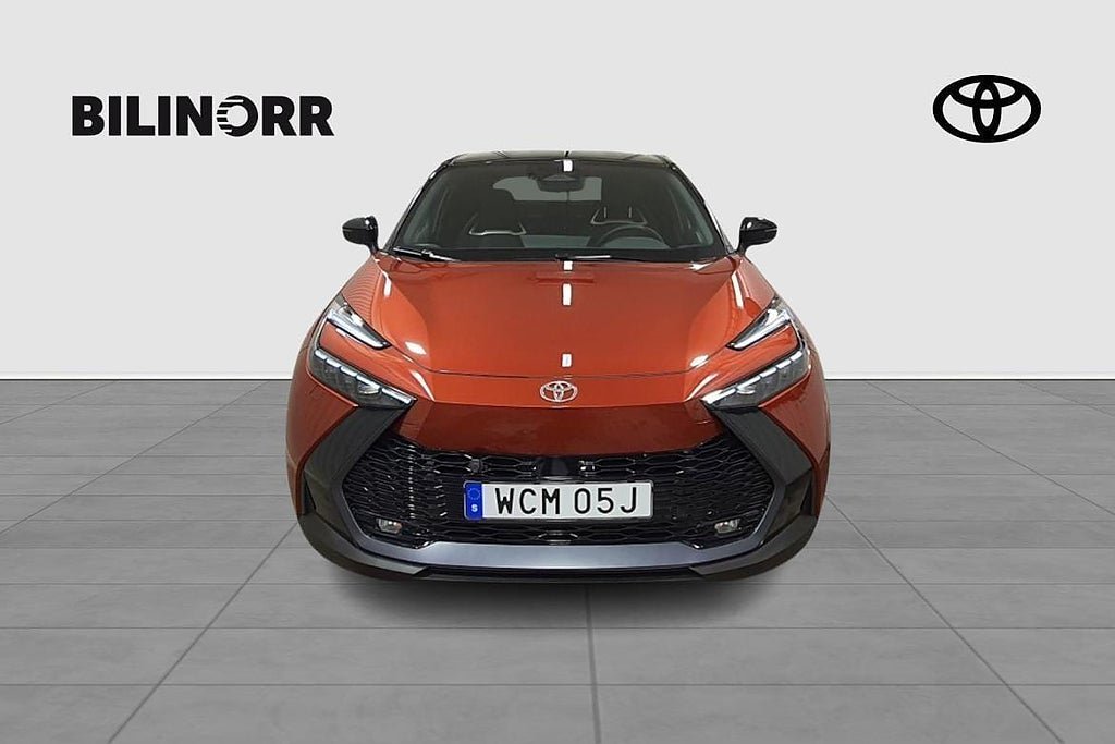 Vehicle Image 9