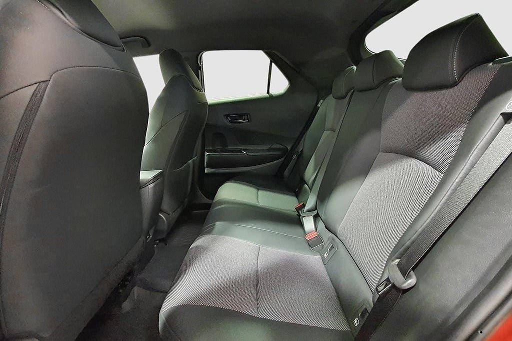 Vehicle Image 18