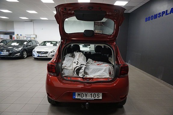 Vehicle Image 20