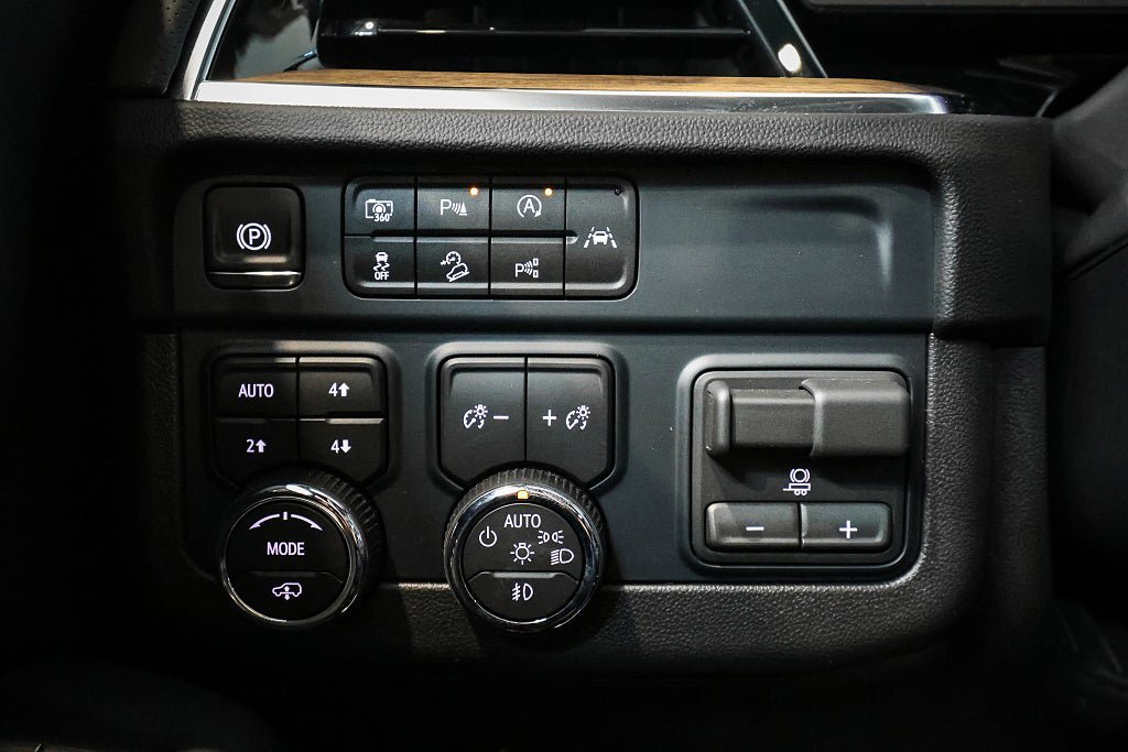 Vehicle Image 29