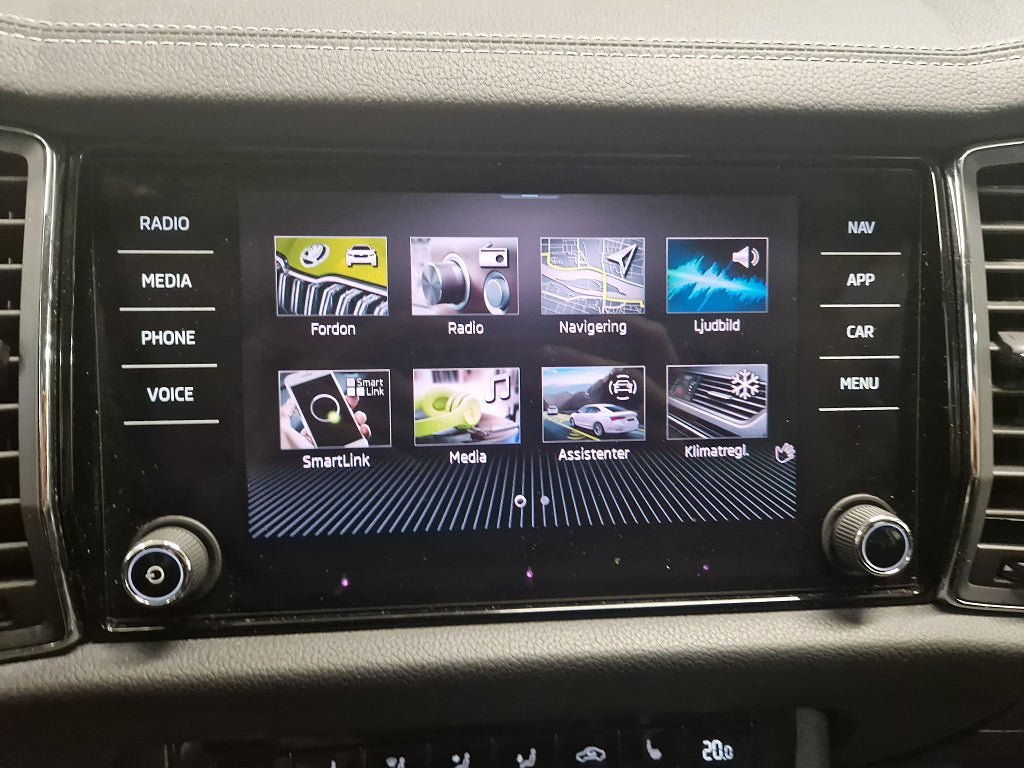 Vehicle Image 15