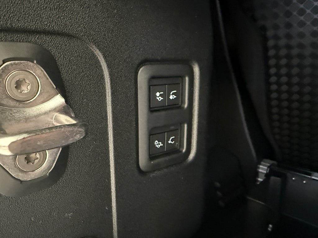 Vehicle Image 20