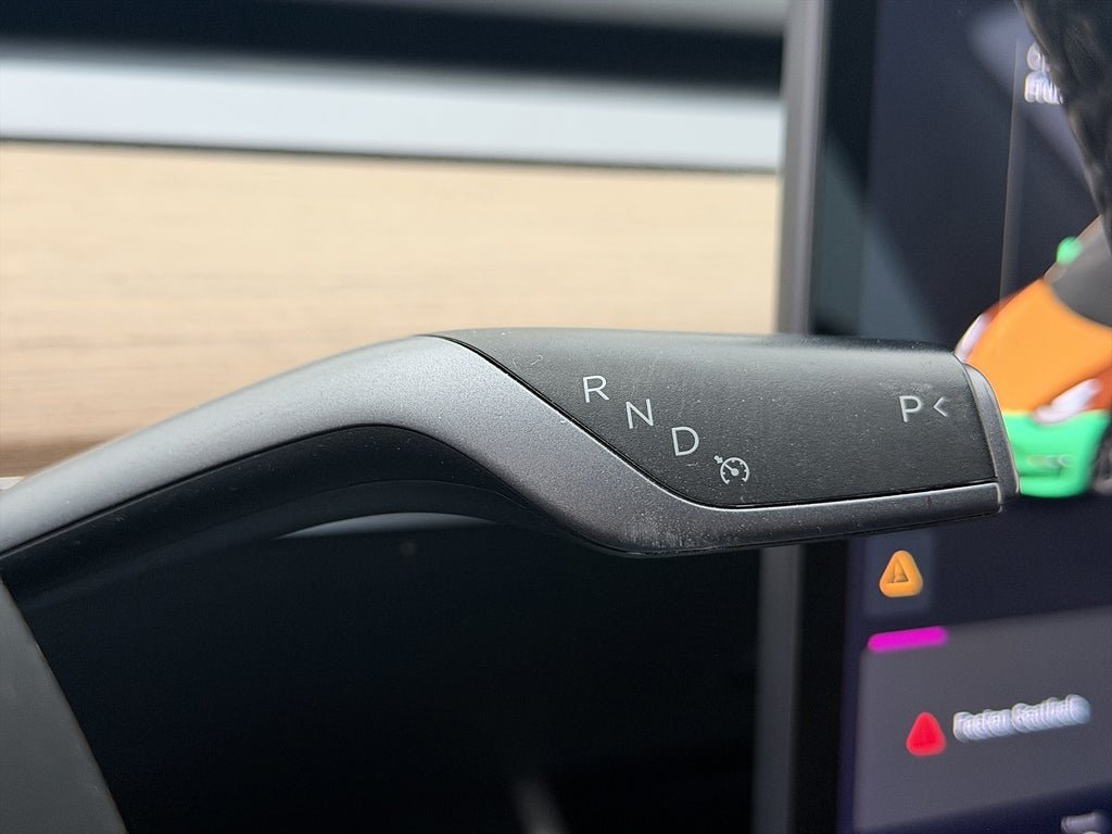 Vehicle Image 27
