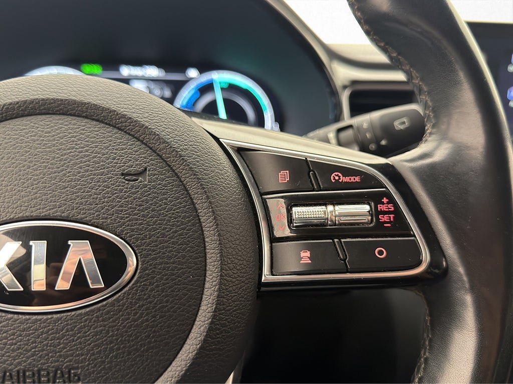 Vehicle Image 28