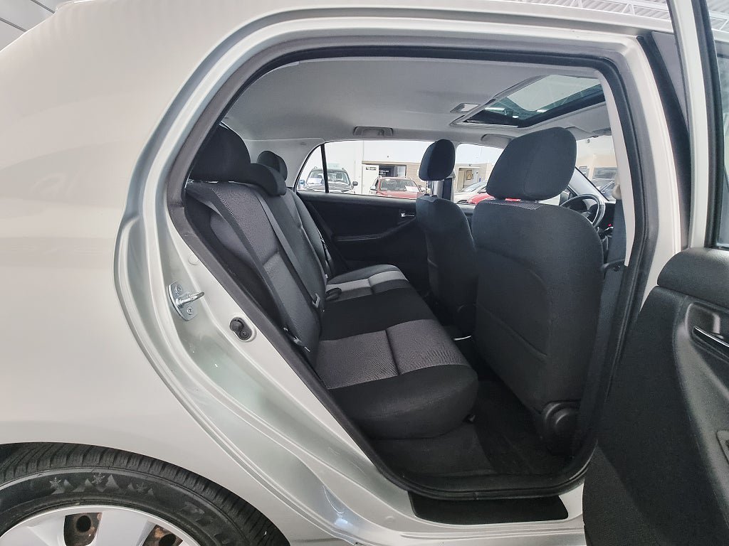 Vehicle Image 19