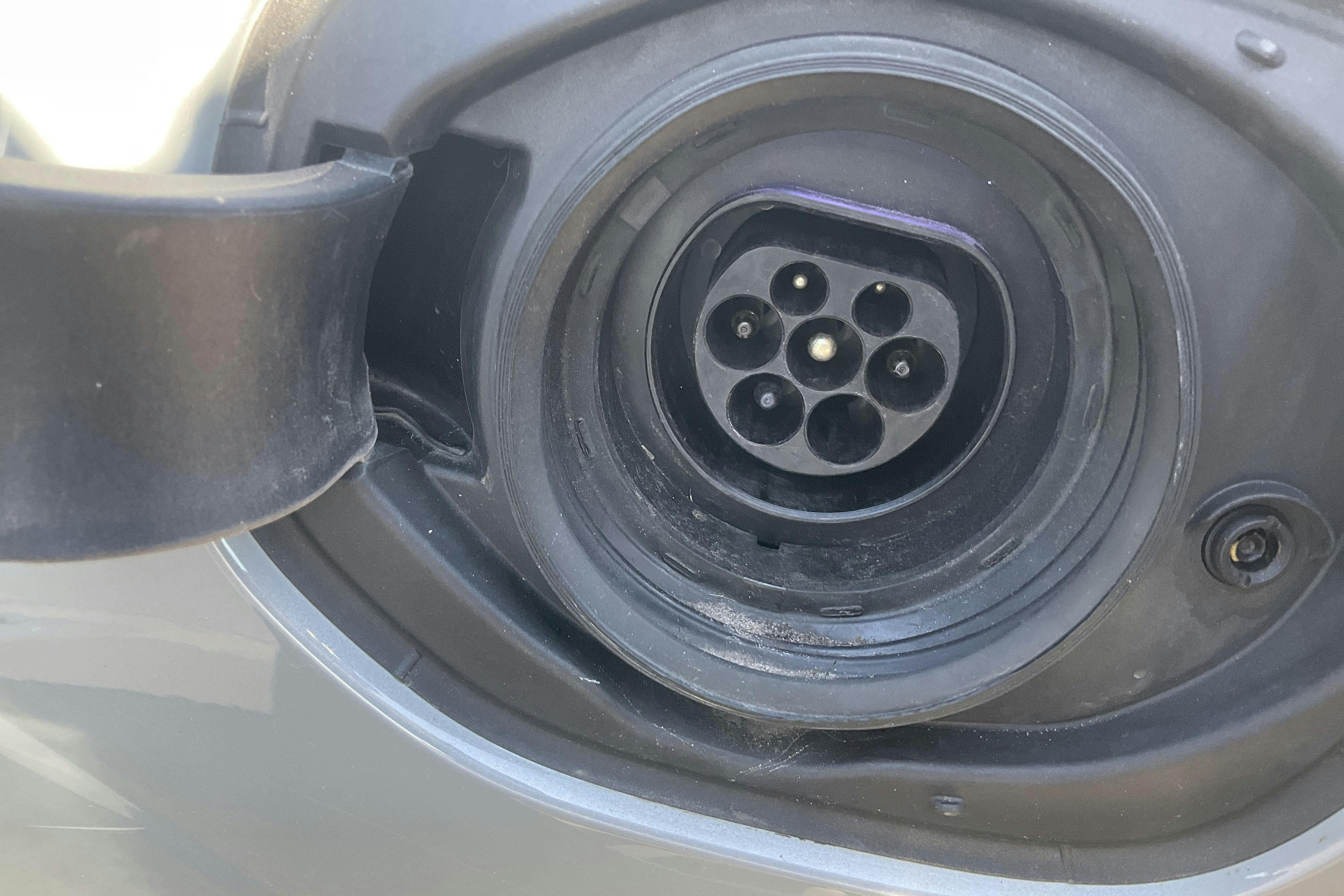 Vehicle Image 18