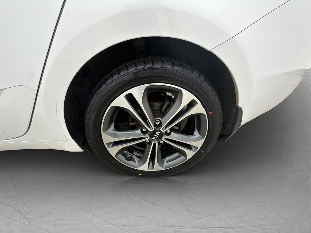 Vehicle Image 30