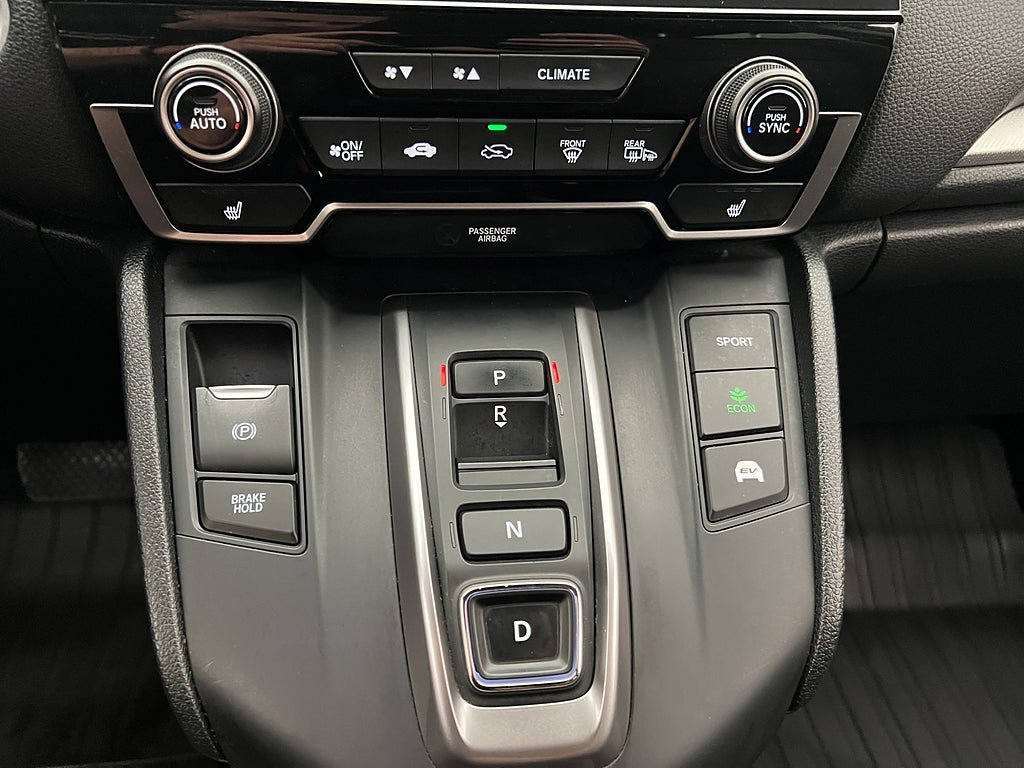 Vehicle Image 24