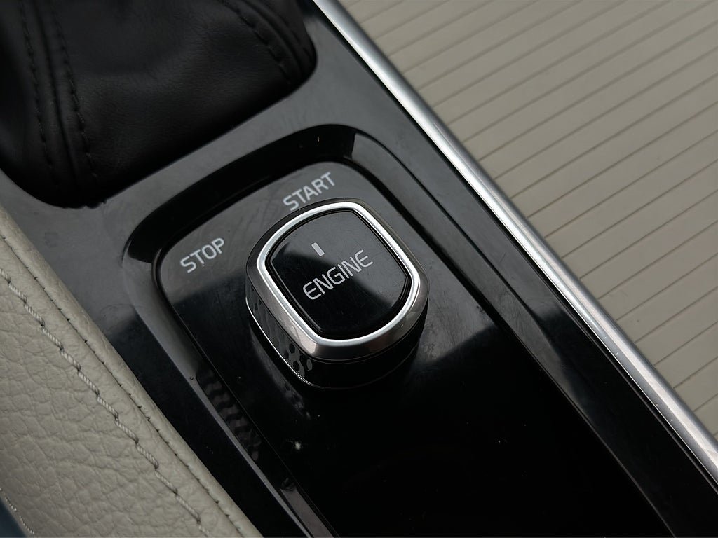 Vehicle Image 27