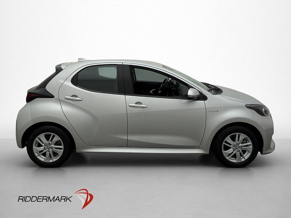 Vehicle Image 9