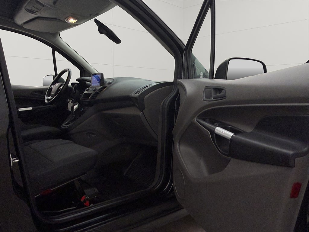 Vehicle Image 27
