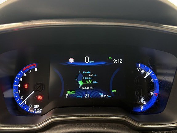 Vehicle Image 13