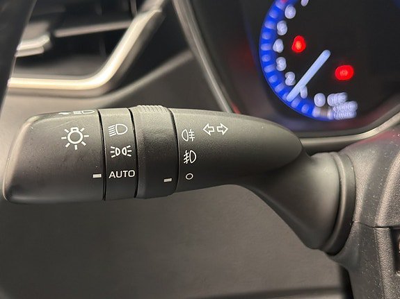 Vehicle Image 26