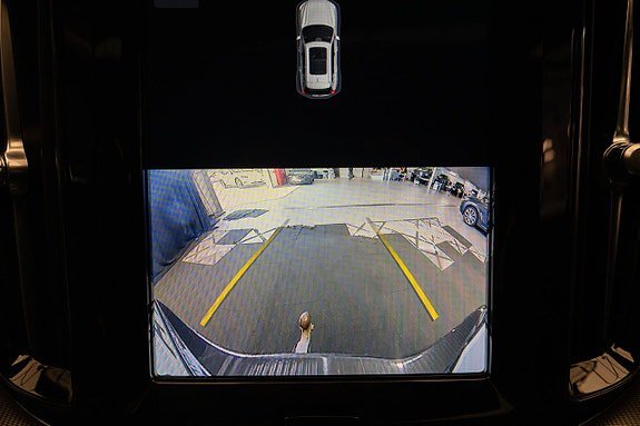 Vehicle Image 22