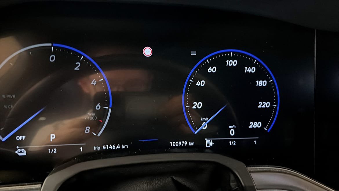 Vehicle Image 16