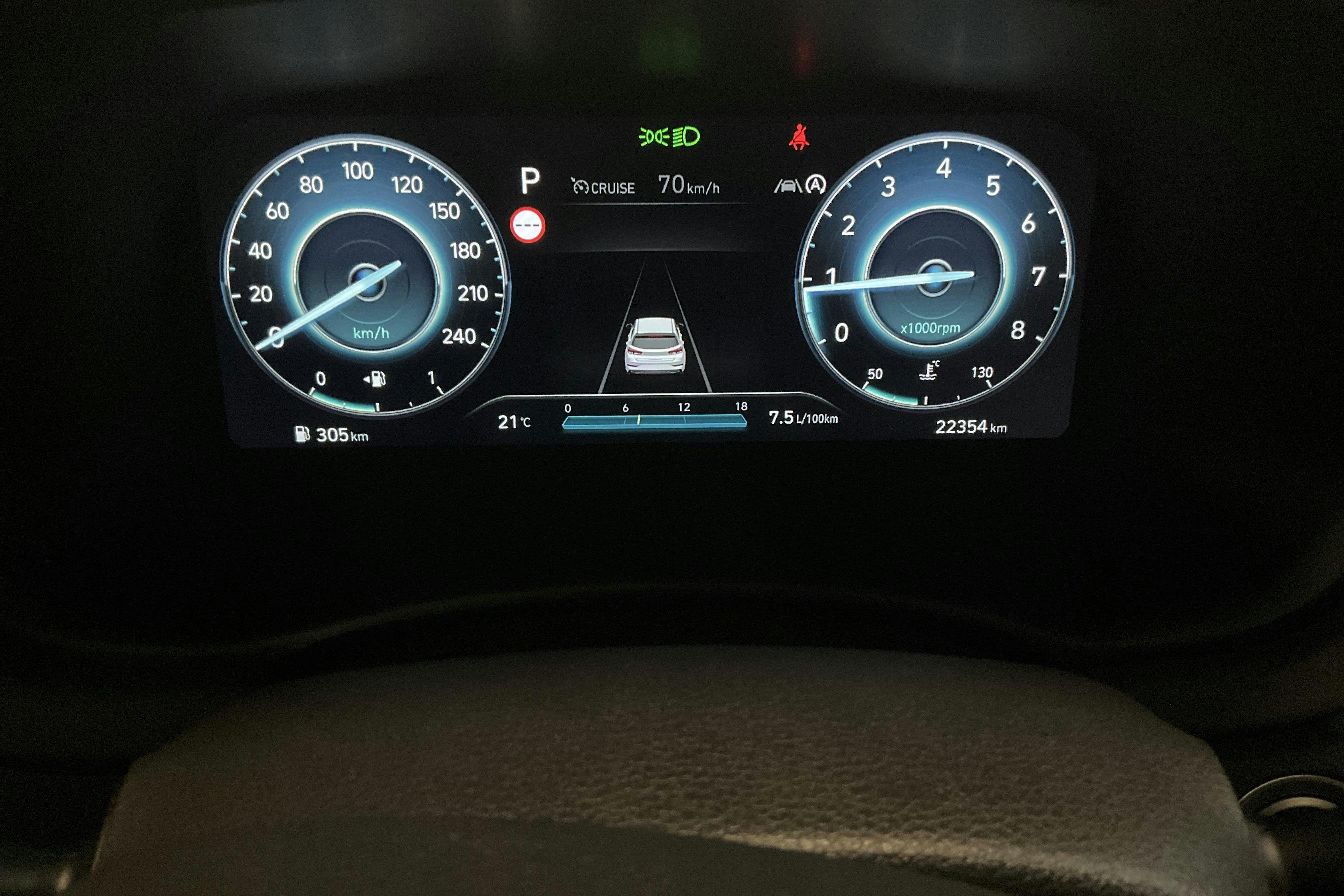 Vehicle Image 10