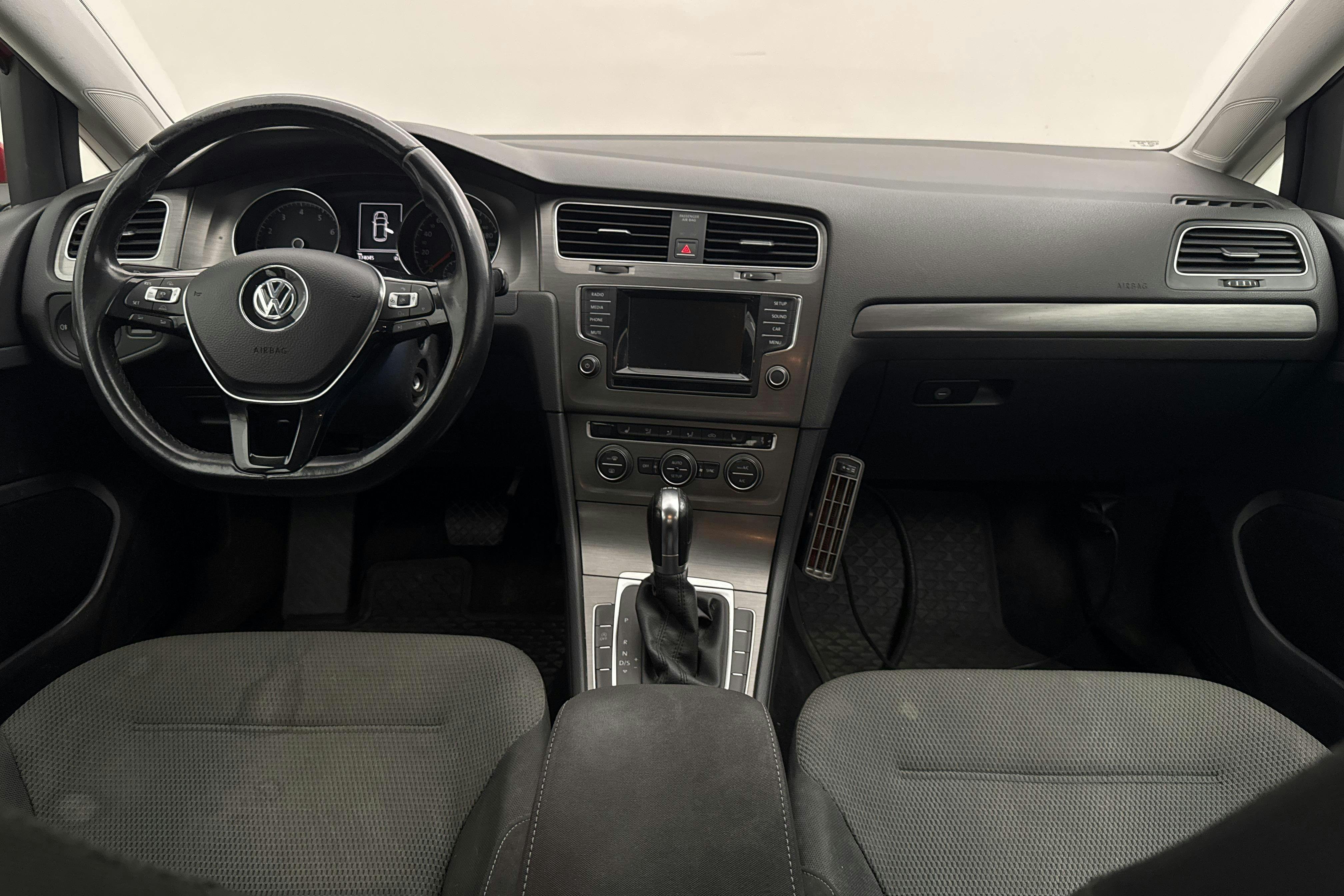 Vehicle Image 6