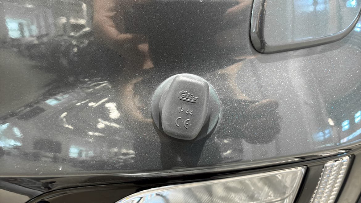 Vehicle Image 14