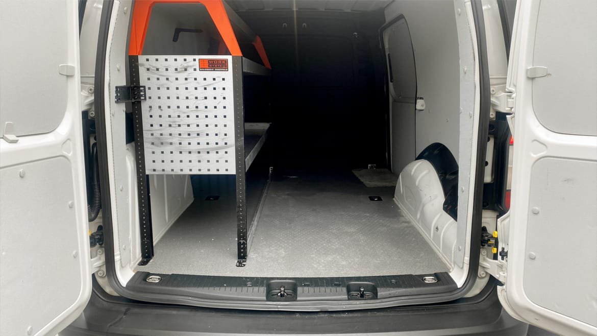 Vehicle Image 12