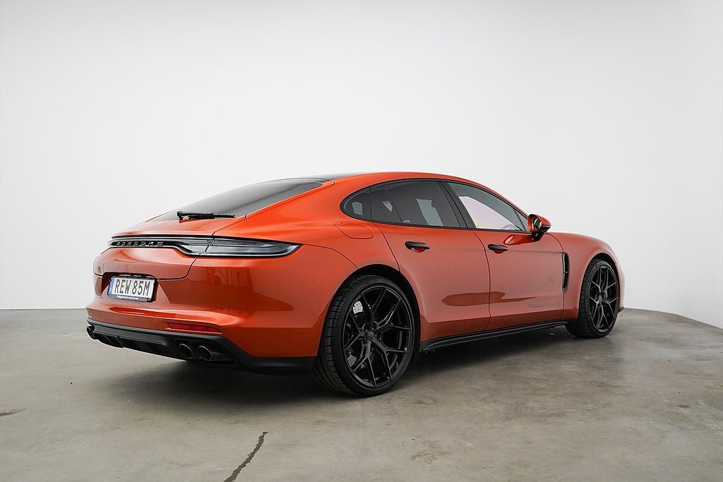 Vehicle Image 24