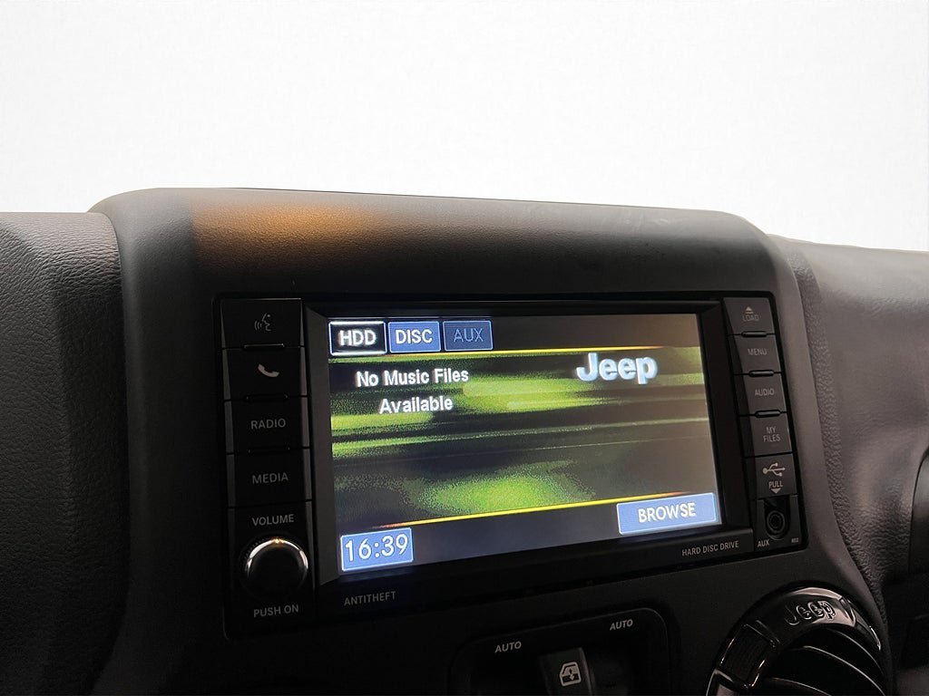 Vehicle Image 21