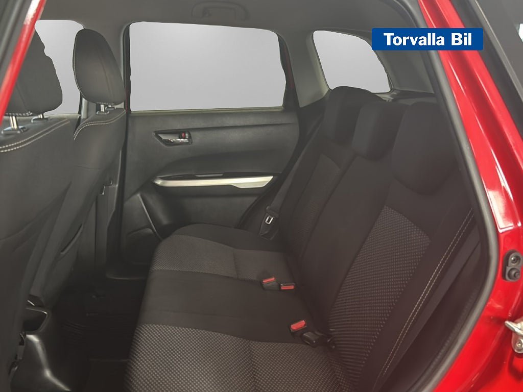 Vehicle Image 8