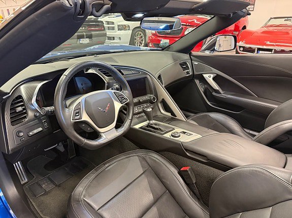 Vehicle Image 26