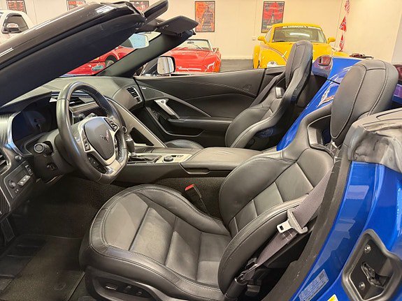 Vehicle Image 27