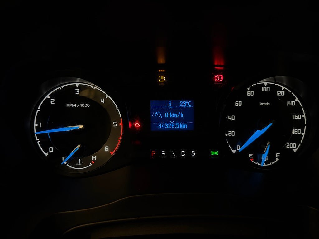 Vehicle Image 18