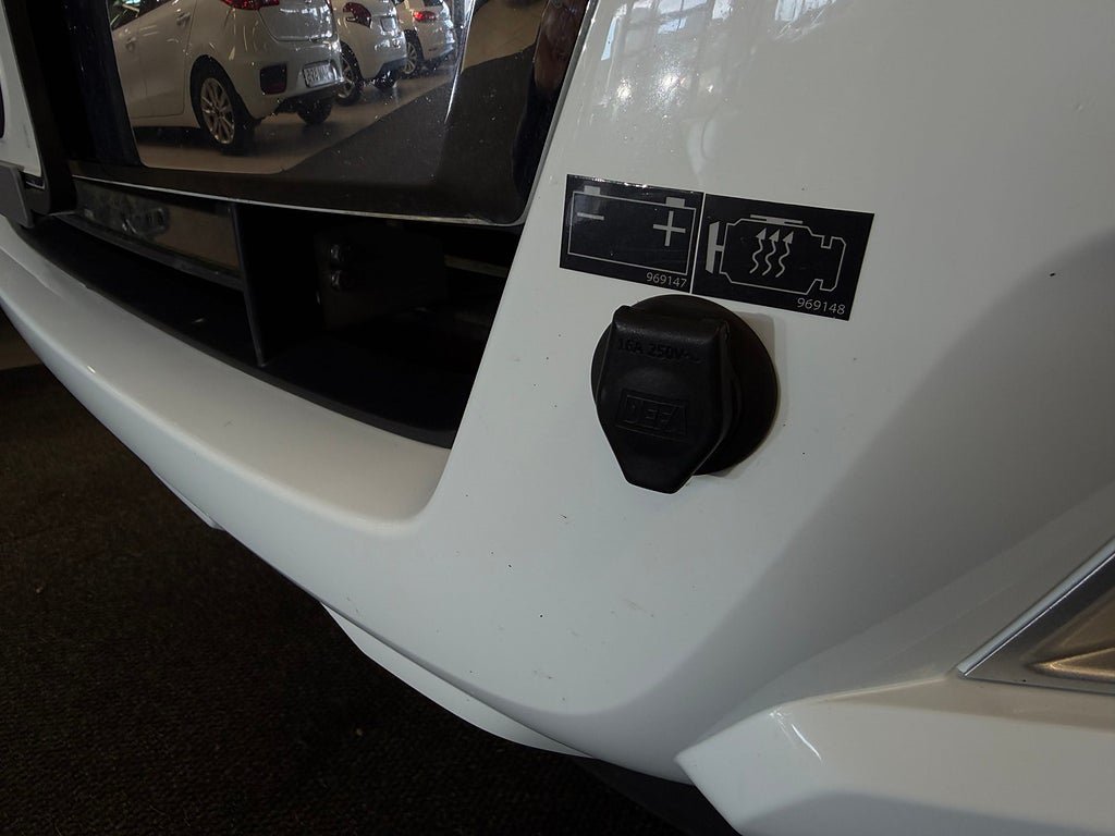 Vehicle Image 26