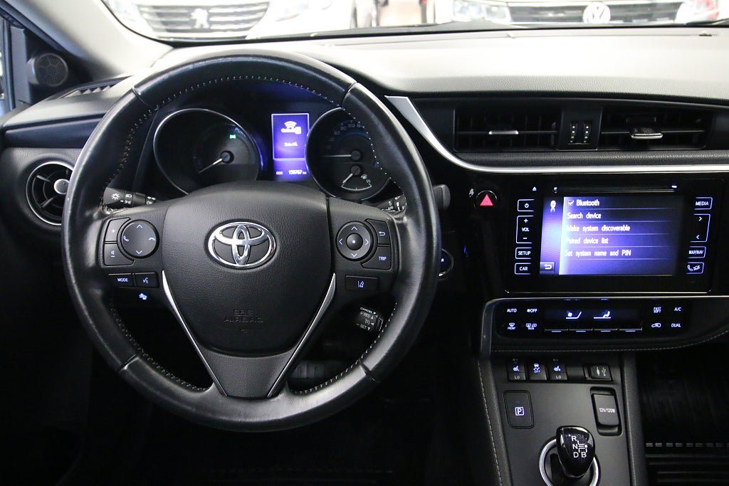Vehicle Image 14
