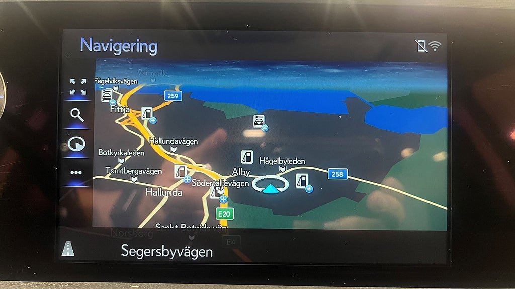 Vehicle Image 21