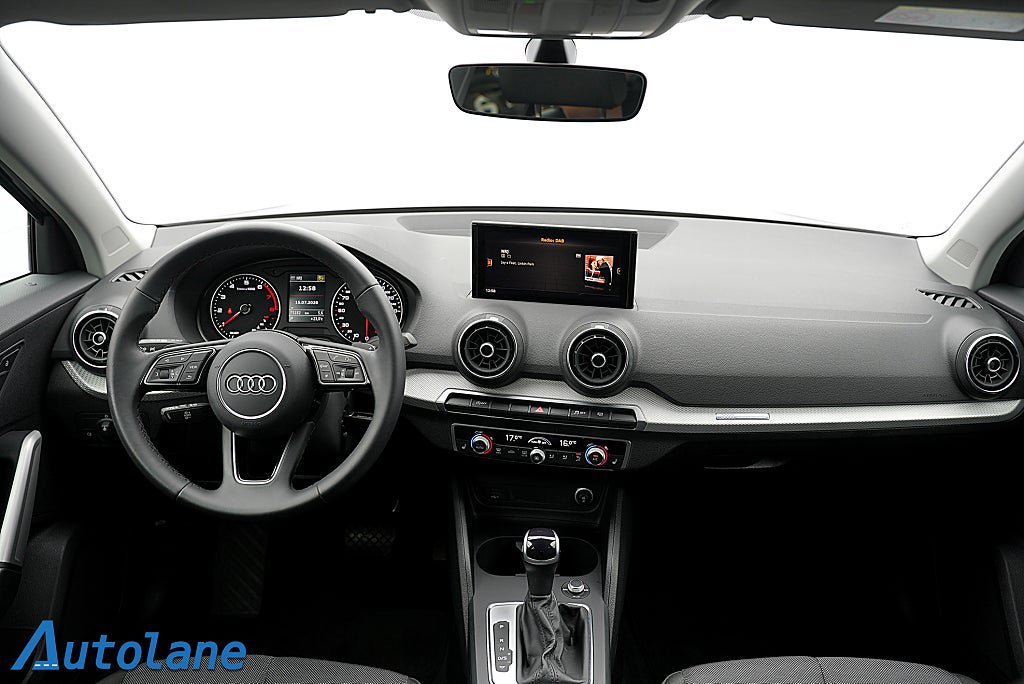Vehicle Image 19