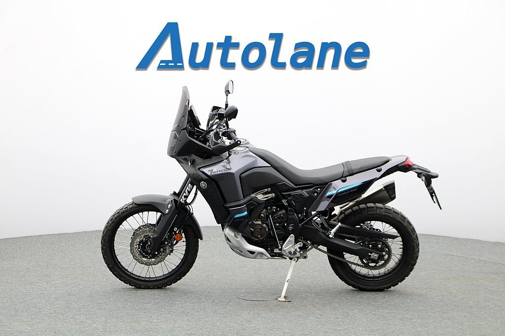Vehicle Image 9