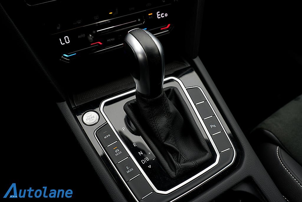Vehicle Image 24
