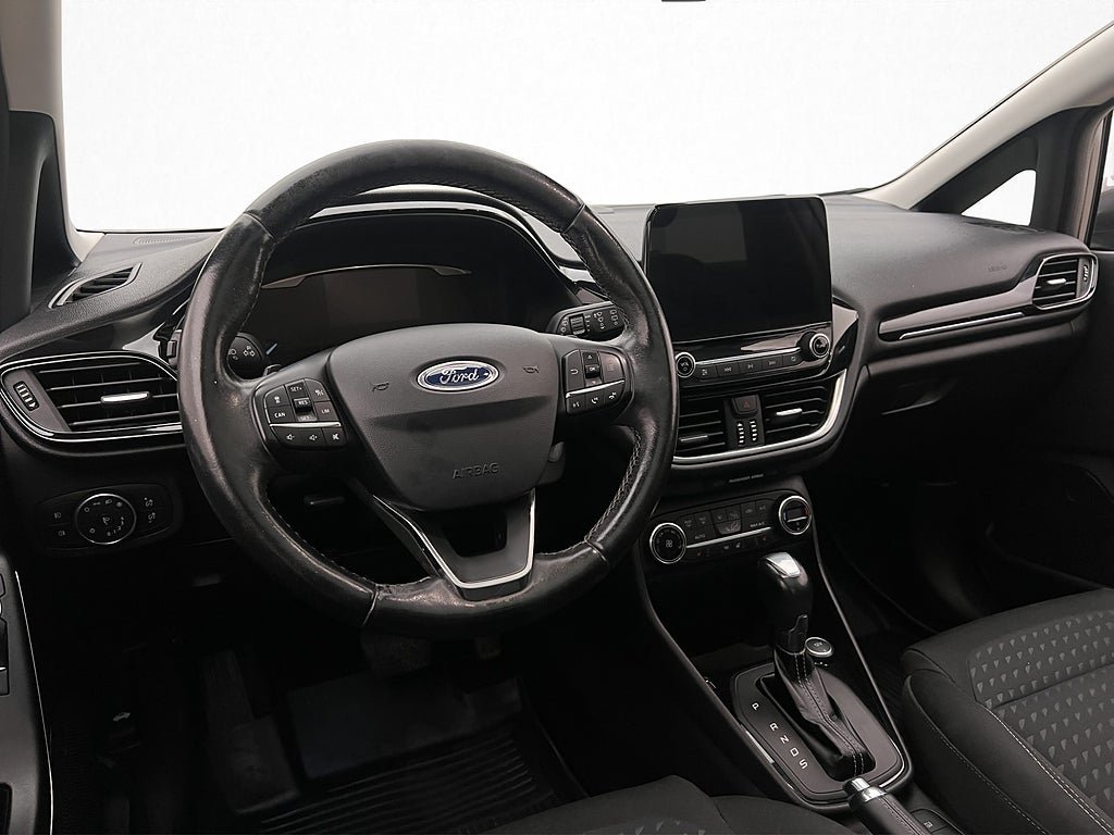 Vehicle Image 15