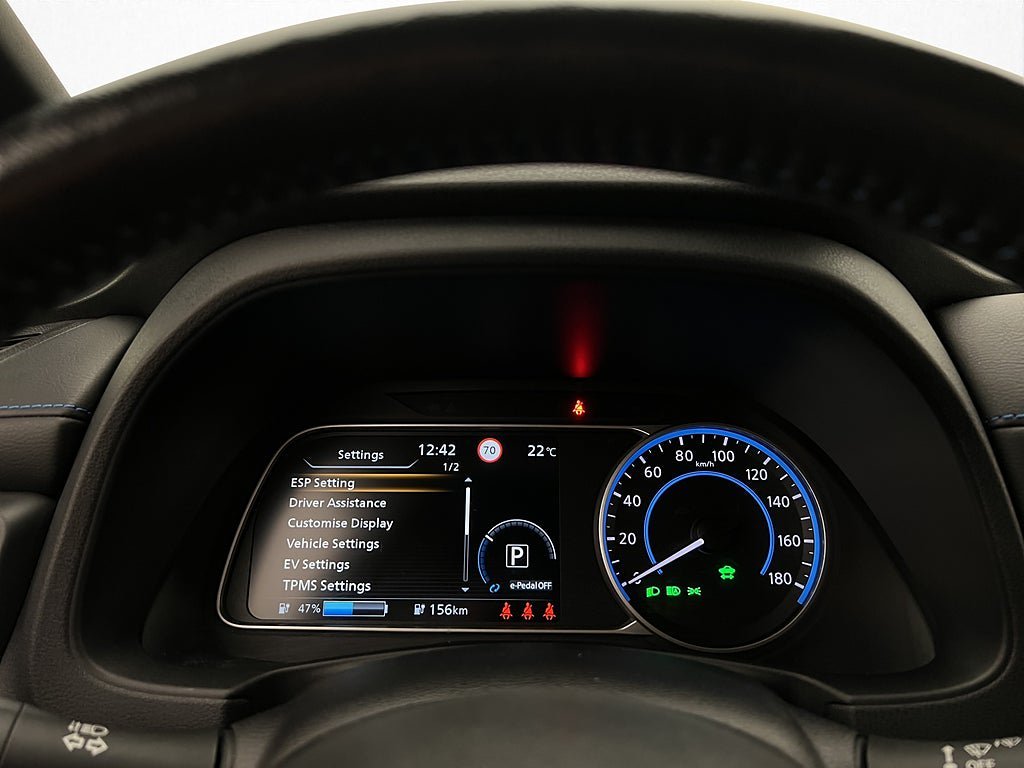 Vehicle Image 23