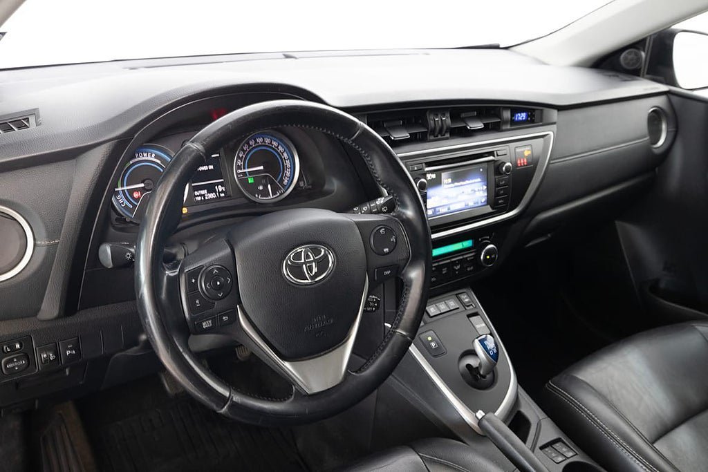 Vehicle Image 18