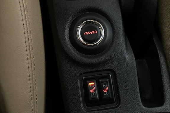 Vehicle Image 24