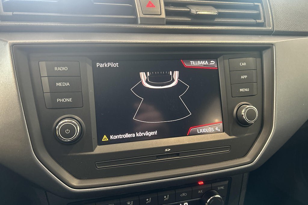 Vehicle Image 27