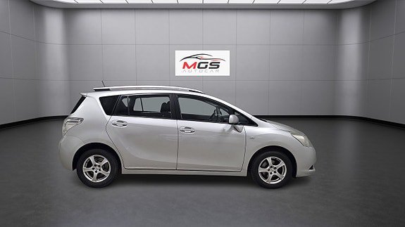 Vehicle Image 7