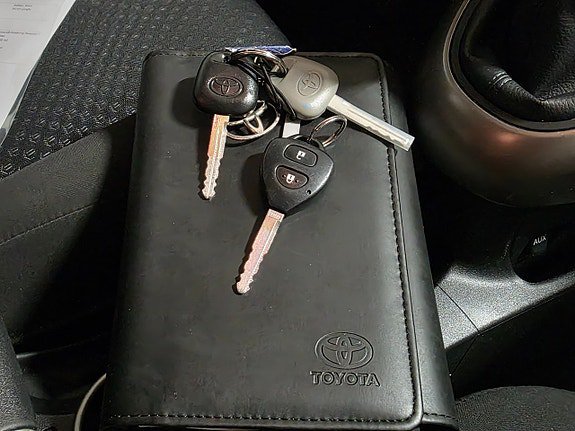 Vehicle Image 23
